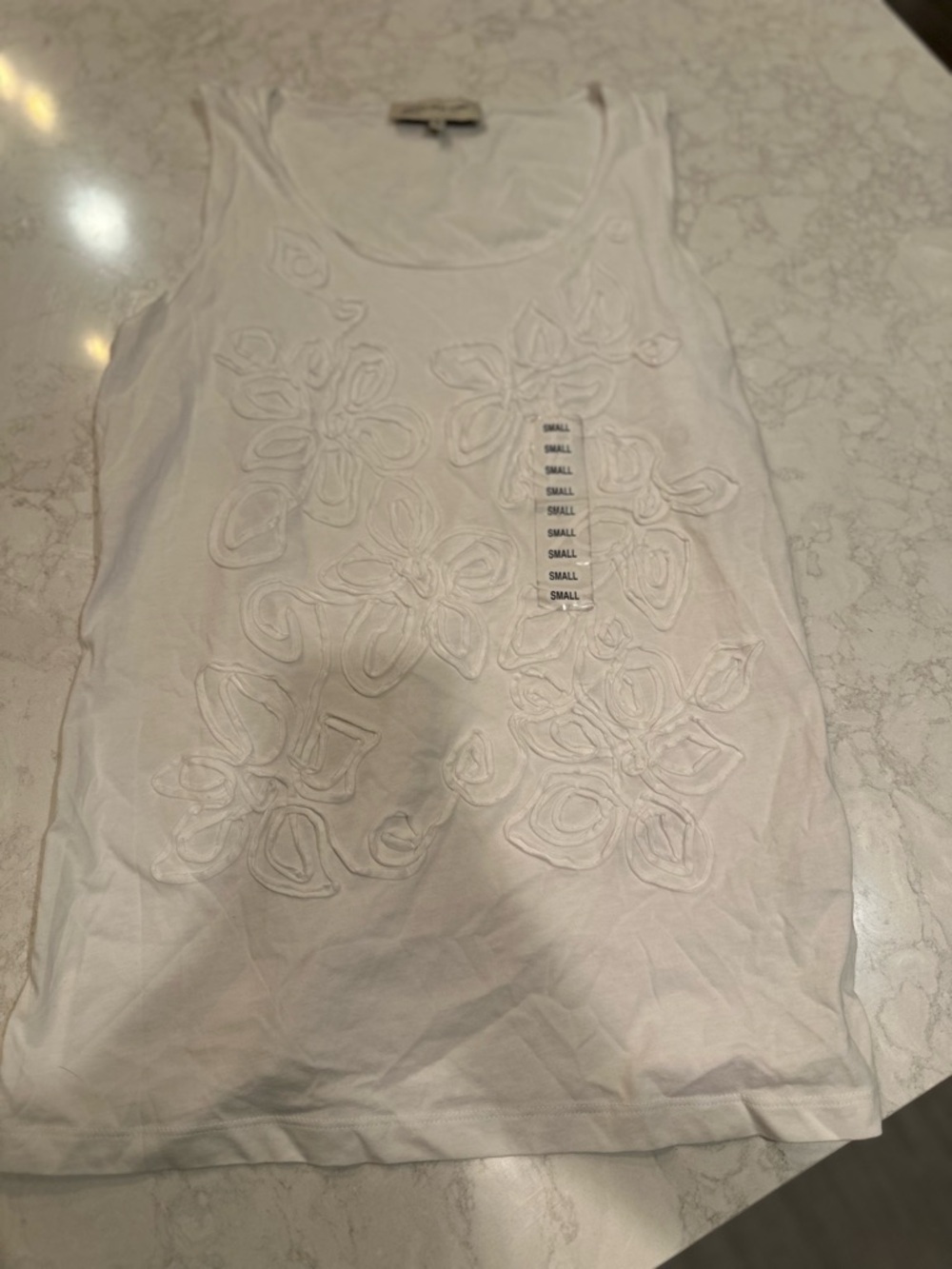 White Jones New York sport tank top with embroidery size small NEW